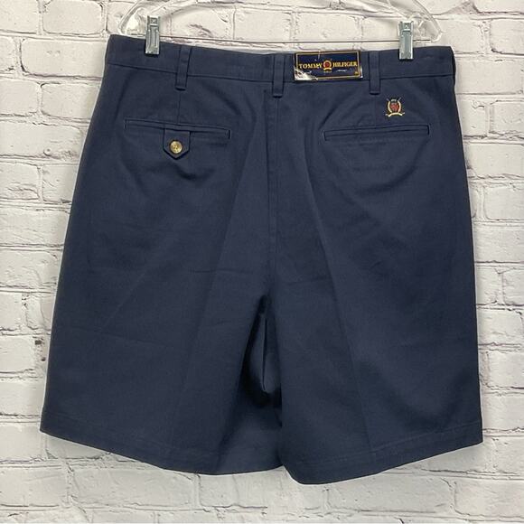 Tommy Hilfiger Golf Shorts Men's Size 36 Navy Pleated Athleisure Travel Preppy - Picture 7 of 7